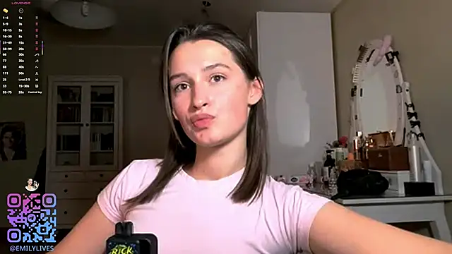 DarlineBrustera live sex cam