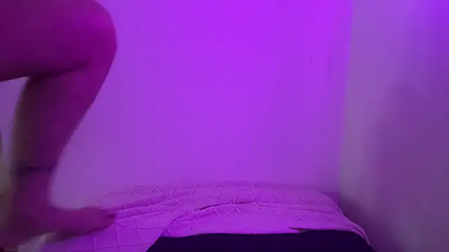 Ravenna05 live sex cam