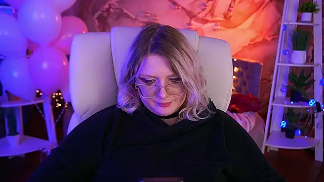 CoolTatis's cam snapshot