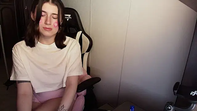 KristinaScott's cam snapshot