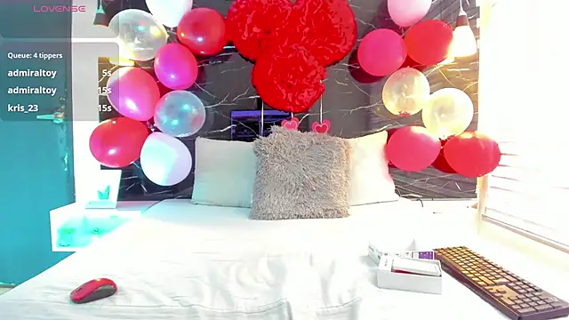 ZOE_LE's cam snapshot