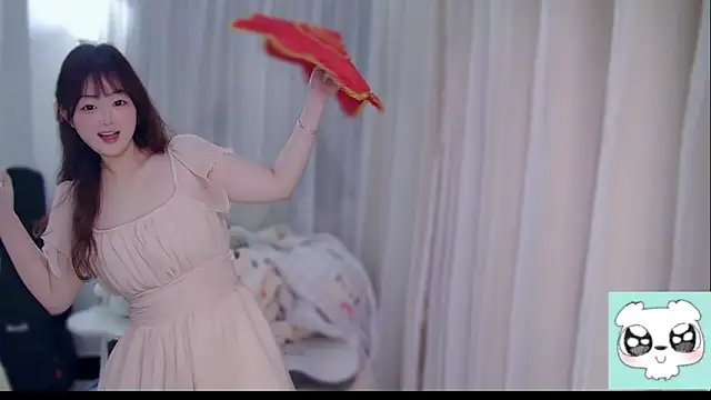 YUANYUAN-A live sex cam