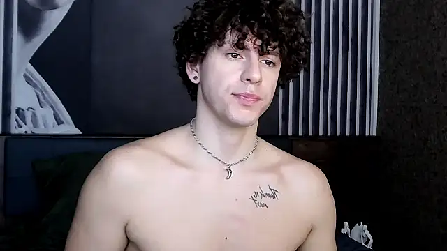 TylerGibson live sex cam