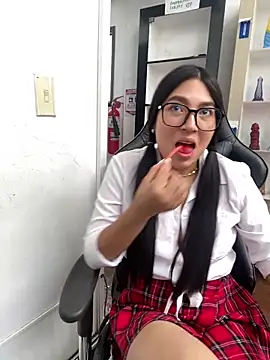 Scarlet_Live's cam snapshot