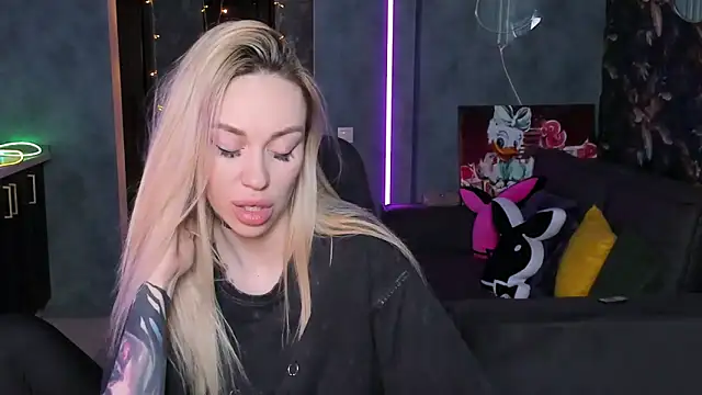 Blckmirrorr live sex cam