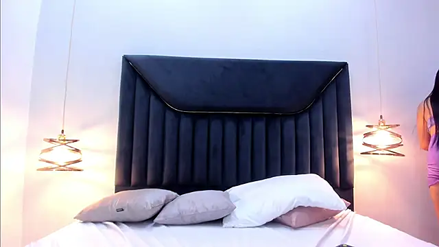 EmilyKartters's cam snapshot