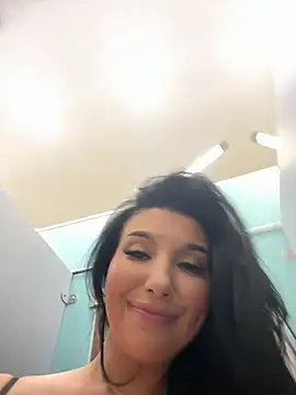 Tisha_Busty live sex cam