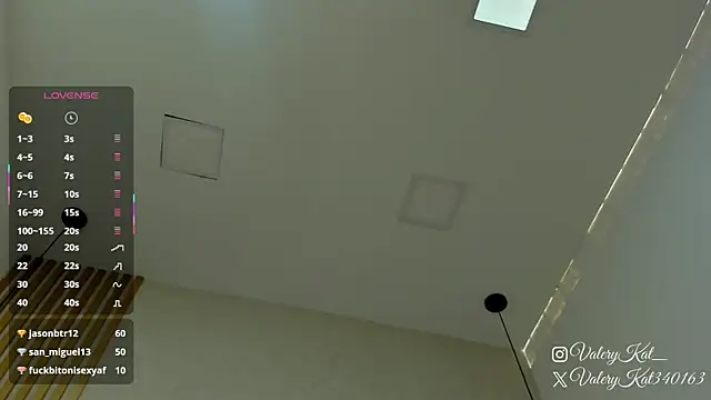 Valerykat_ live sex cam