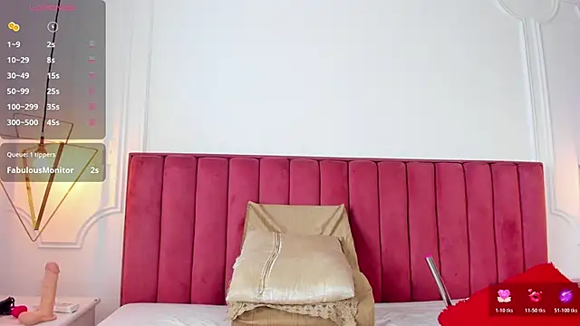 KimberlyCutee live sex cam