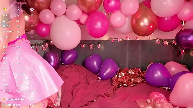 PrettyLilie's cam snapshot