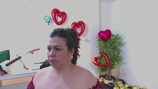 martina_foxy_'s cam snapshot