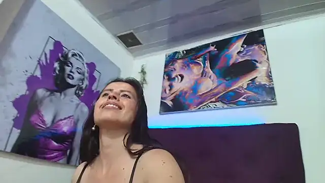 katherine_blair's cam snapshot