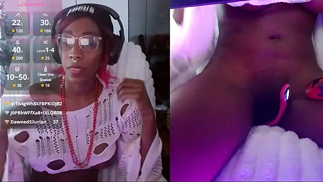 alys_at_college's cam snapshot