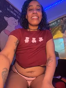 Lunalovesyou8 live sex cam