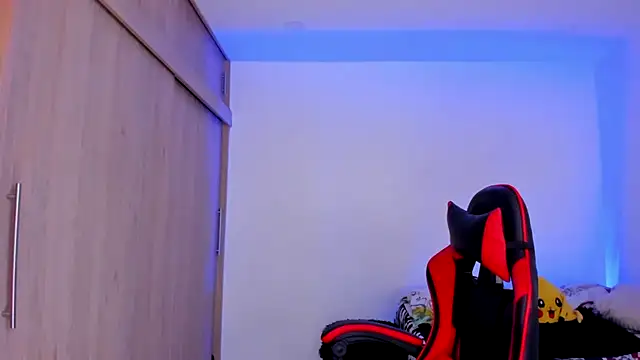 Damianwhite live sex cam