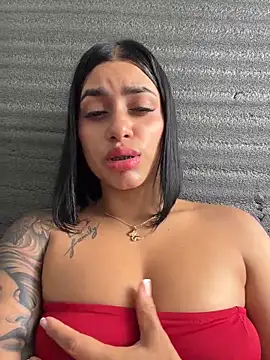 AlannaEvons live sex cam