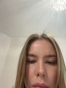 Ashley_Roys's cam snapshot