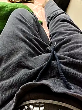 AwesomeBrawl's cam snapshot