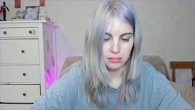 pawpaws's cam snapshot