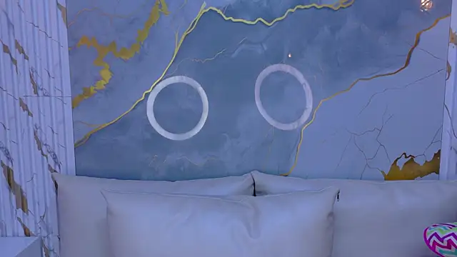 NIKIBUNNY's cam snapshot