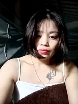 luna-rosax's cam snapshot