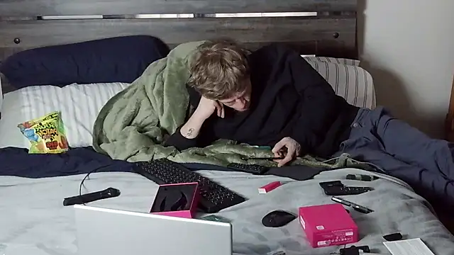 spazz247 live sex cam