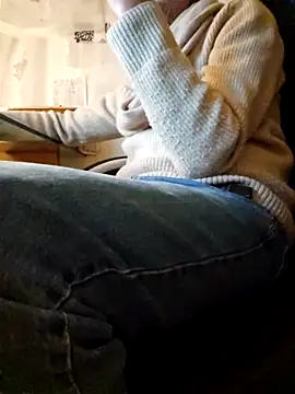 verylargecock live sex cam