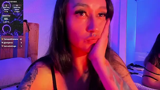 coral_jonesss live sex cam