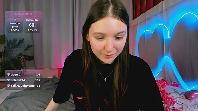 Raven_Crowe's cam snapshot