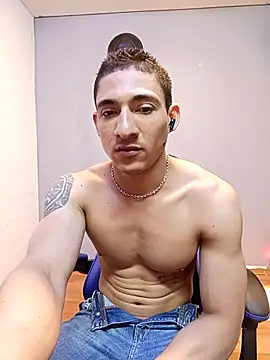 jhonny_thes28 live sex cam