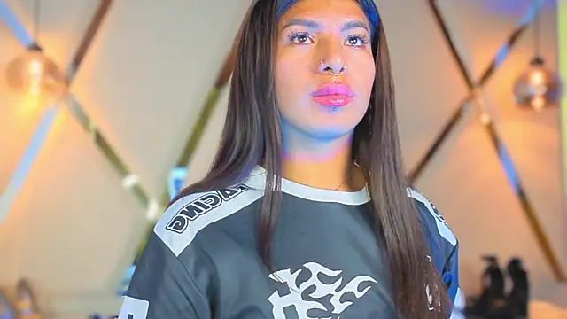 MeelFox live sex cam