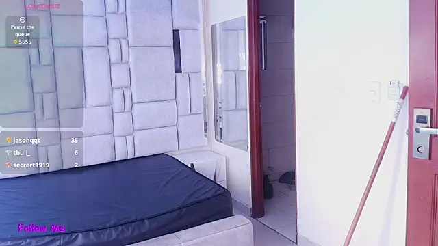 _Emily_rosee_'s cam snapshot