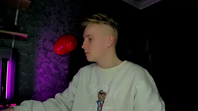 AlexxSweet live sex cam