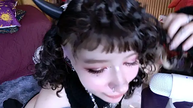 zephirahabney's cam snapshot