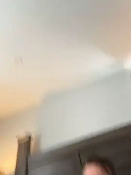 DILFiGuess1 live sex cam