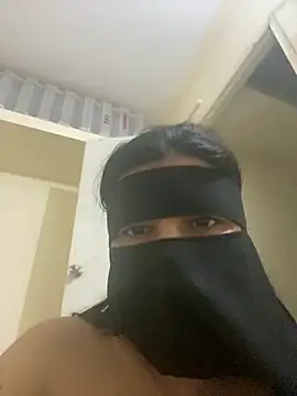 sara___fun's cam snapshot