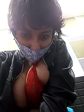 Blush_dolll's cam snapshot