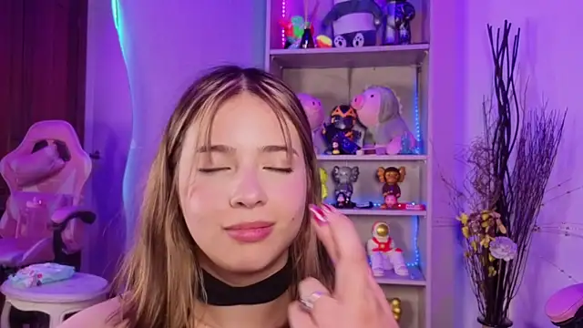 EmilyMiller_ live sex cam