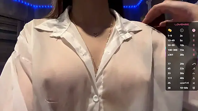 Cutie_VaIery live sex cam