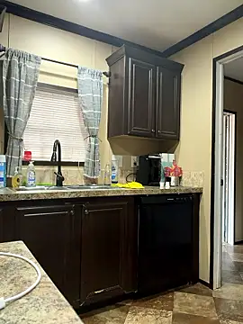 tastemecaroline live sex cam