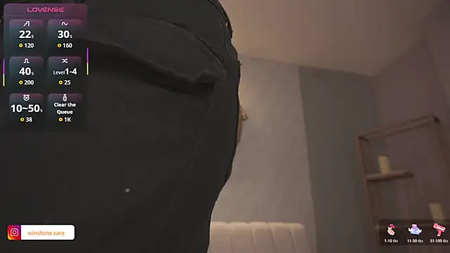sarawinstone live sex cam