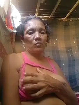 sara_milf777 live sex cam