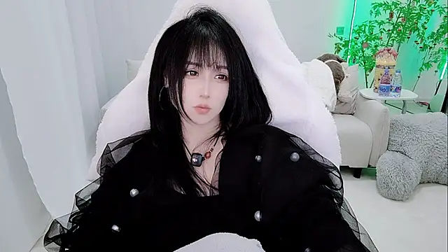 Evangelin-e live sex cam