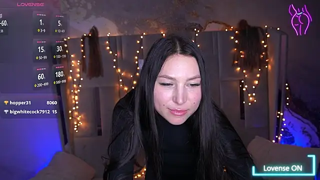 EliseVelour live sex cam