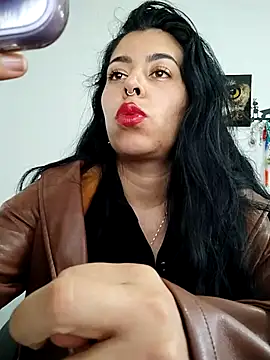 Luianna live sex cam