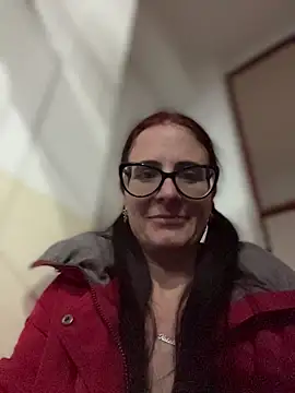 NataKitten live sex cam