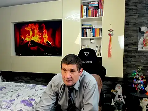 SpartacusDaddy48 live sex cam