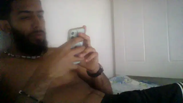 Zyan_Moratto live sex cam