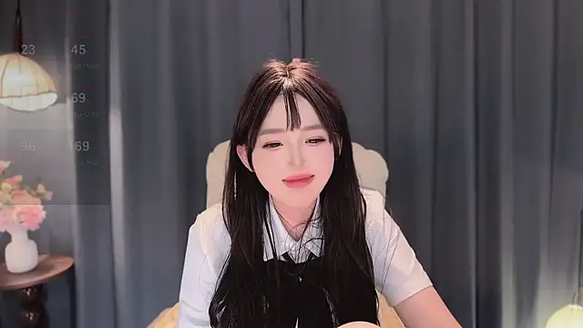 Yaiyigirl live sex cam