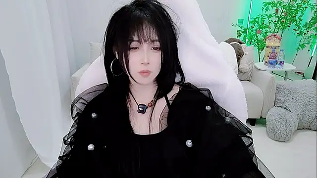 Evangelin-e live sex cam